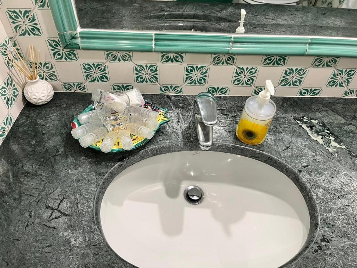 Positano Central House Free Wi-Fi And Air Condition Luaran gambar